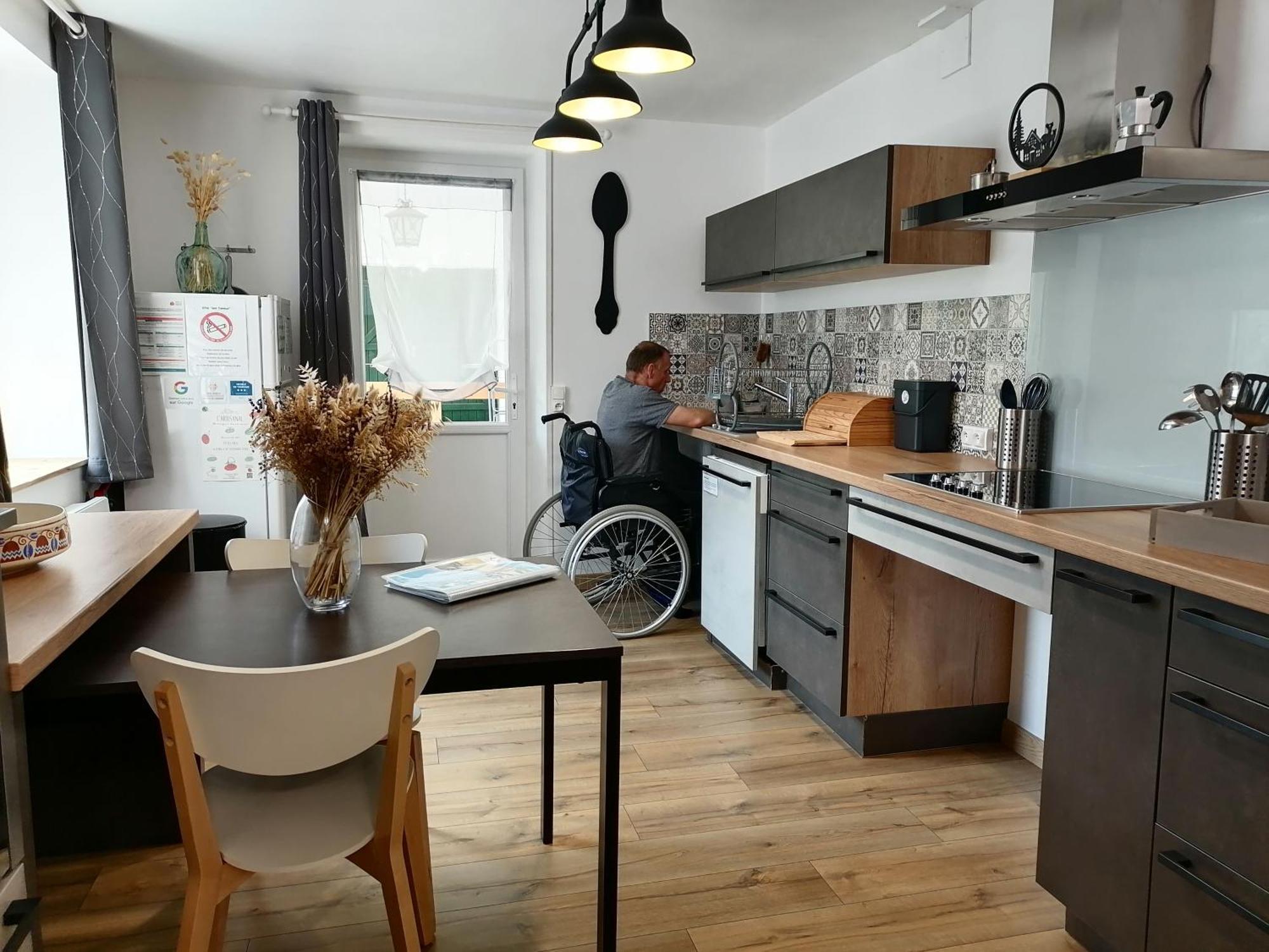 Aux D'Estaing Croises, Gite De Montagne Accessible A Tous Exterior foto