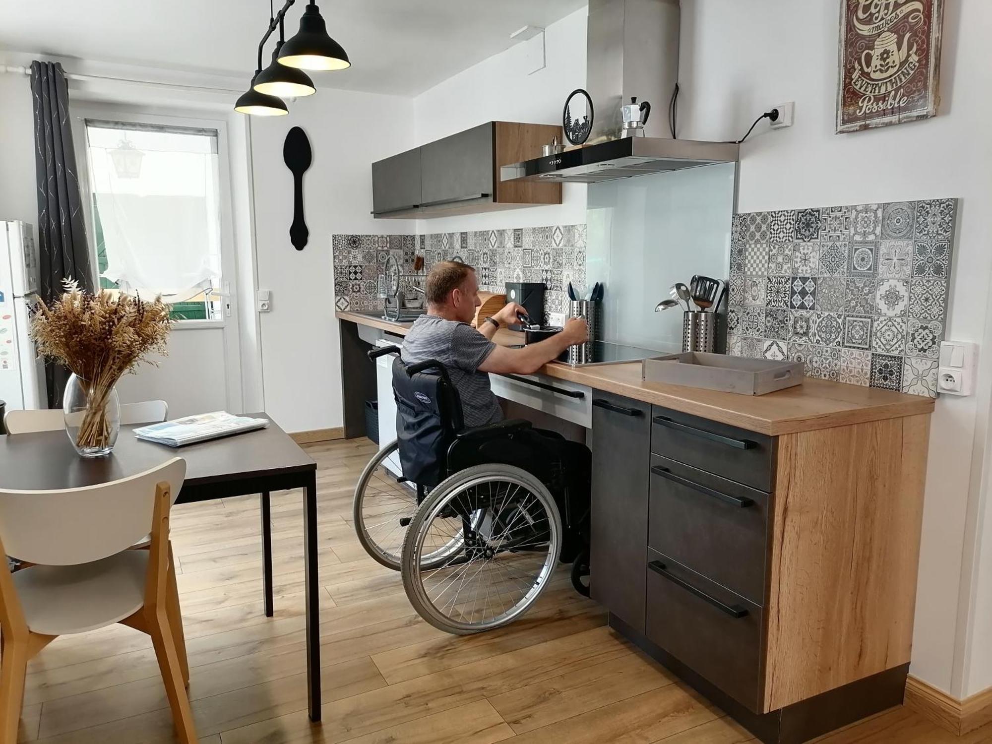 Aux D'Estaing Croises, Gite De Montagne Accessible A Tous Exterior foto
